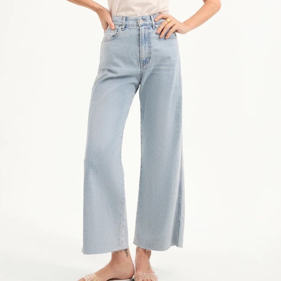 Veronica beard Taylor Cropped Wide-Leg Jean - Picture 2 of 4